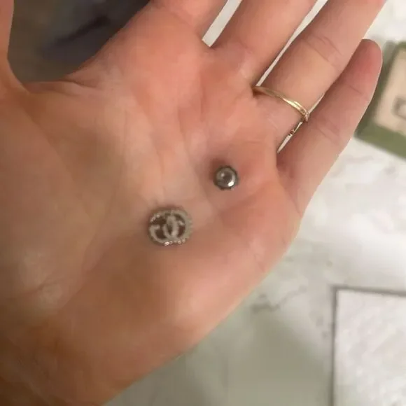 Gucci GG Logo Silver Earrings